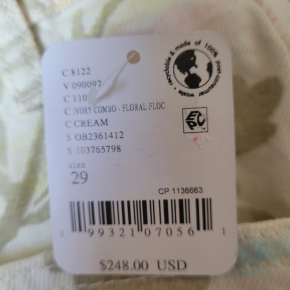 Sold - Picture 8 of 12